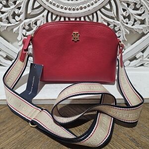 NEW Tommy Hilfiger Red Crossbody Bag